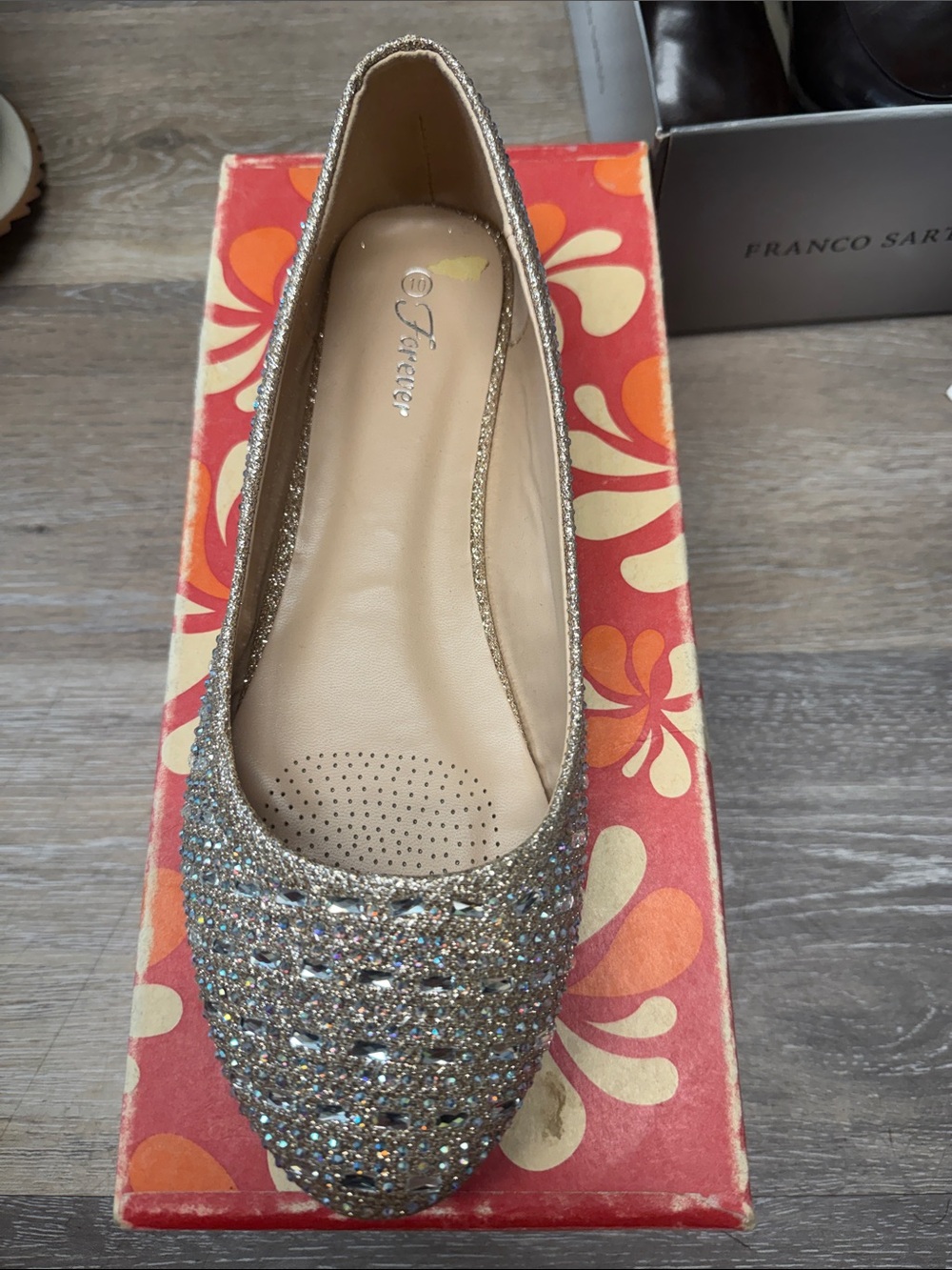 Forever 21 Women's Glitter Embellished Flat - Gold size 10US / box